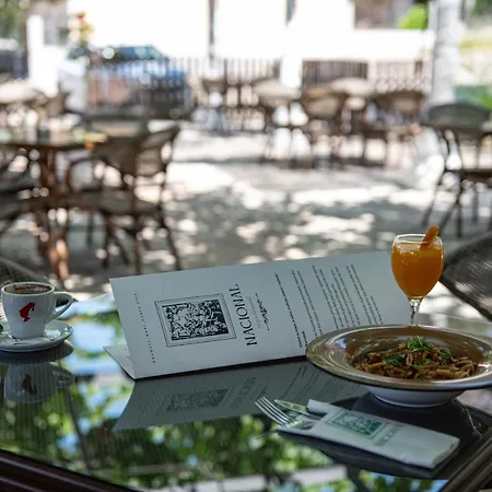 Nacional تريبينيي